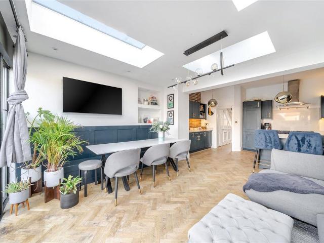 House for sale in Penge, Greater London