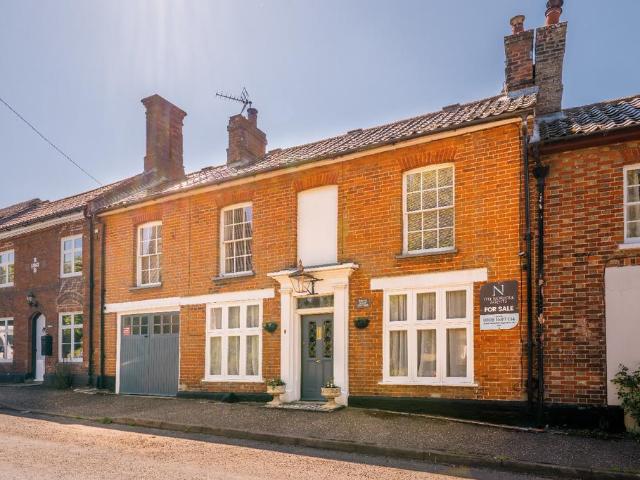 House for sale in East Tuddenham, Norfolk