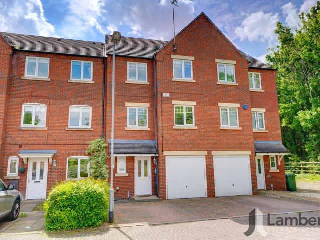 House for sale in Oakenshaw, Redditch