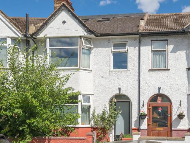 House for sale in London Borough of Lewisham, Greater London