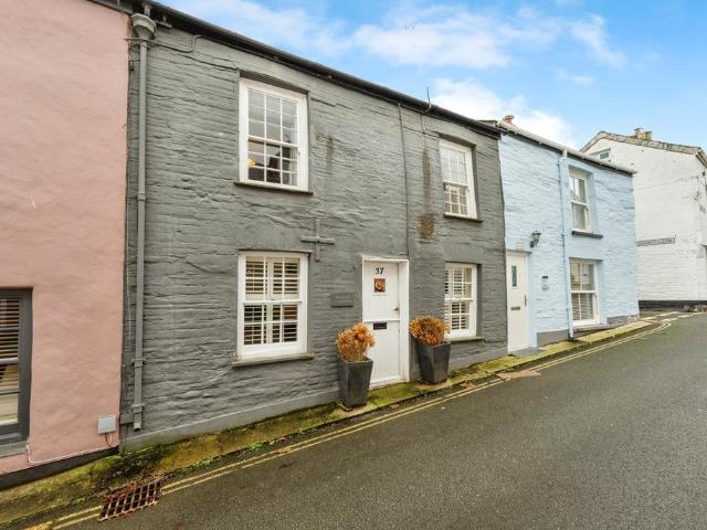 House for sale in Padstow, Cornwall
