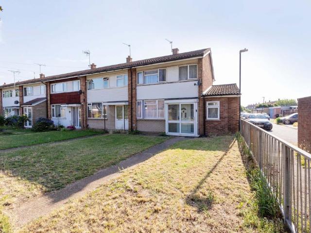 House for sale in Slough