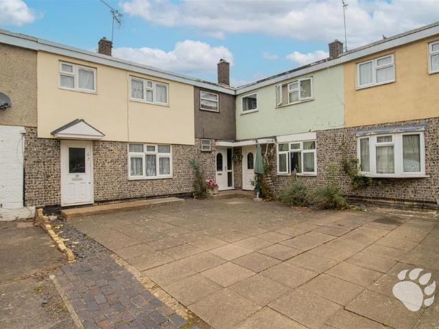 House for sale in Lee Chapel, Essex