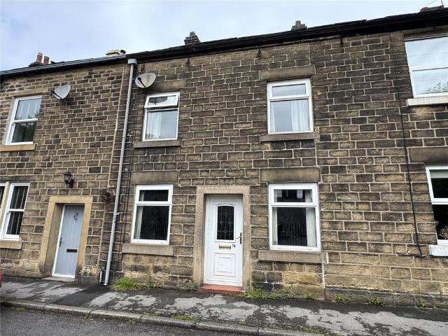 House for sale in Old Glossop, Charlesworth