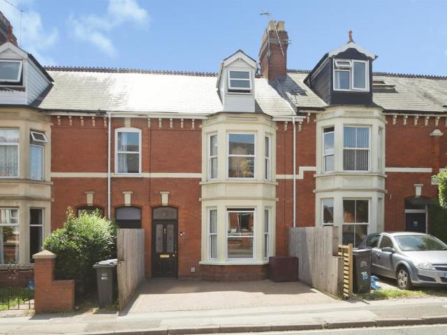 House for sale in Rowbarton, Rumwell