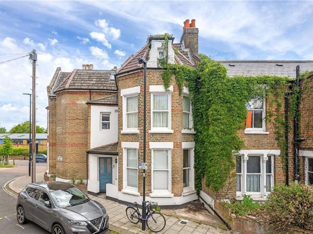 House for sale in Herne Hill, Greater London