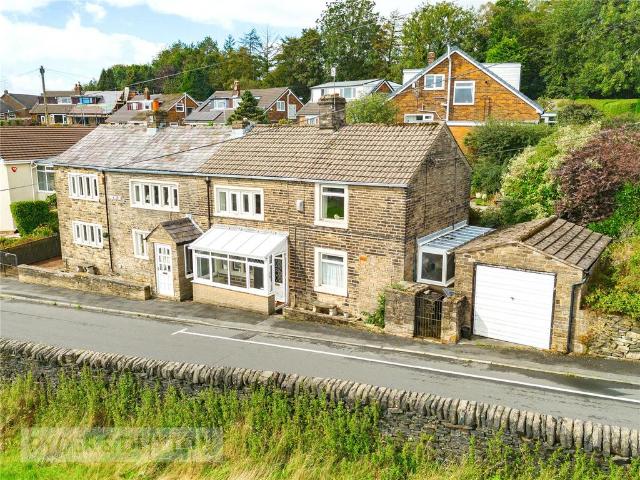 House for sale in Austerlands, Oldham