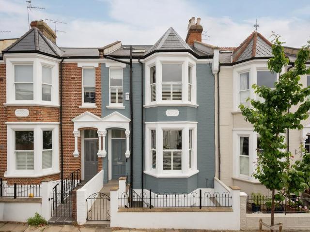 House for sale in West Hampstead, Greater London