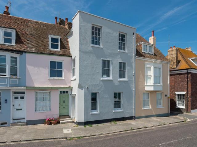 House for sale in Middle Deal, Ash