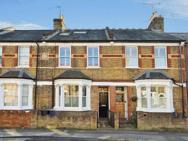 House for sale in Clewer Village, Windsor