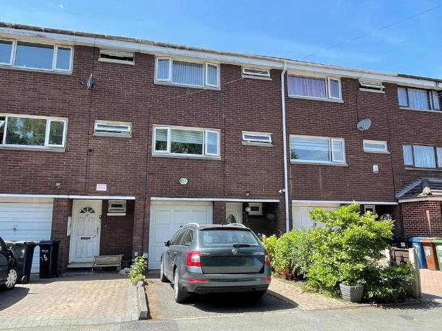 House for sale in Woodley, Greater Manchester