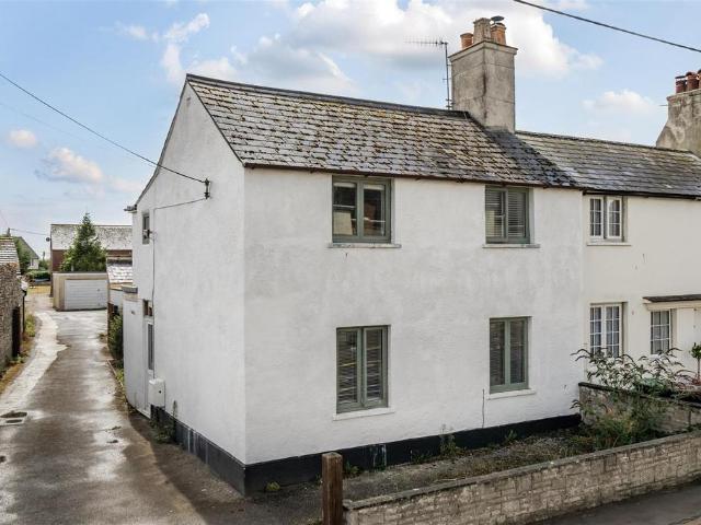 House for sale in Charmouth