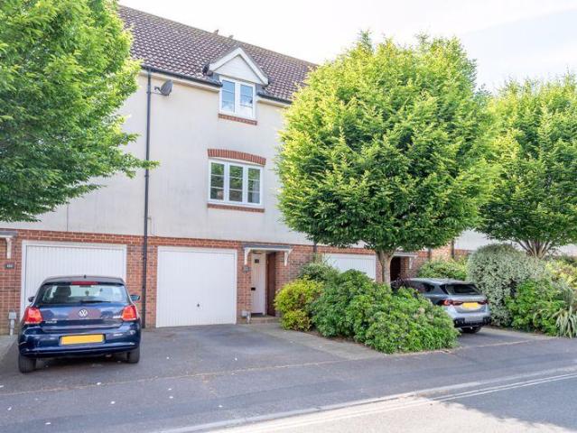 House for sale in Chichester, Littlecote