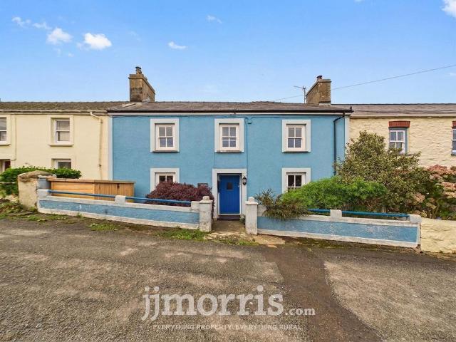 House for sale in Llanrhian, Trefin