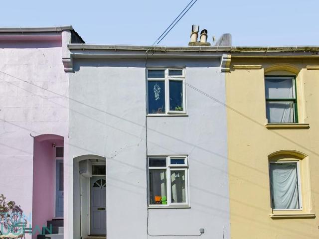 House for sale in Queen's Park, Brighton & Hove