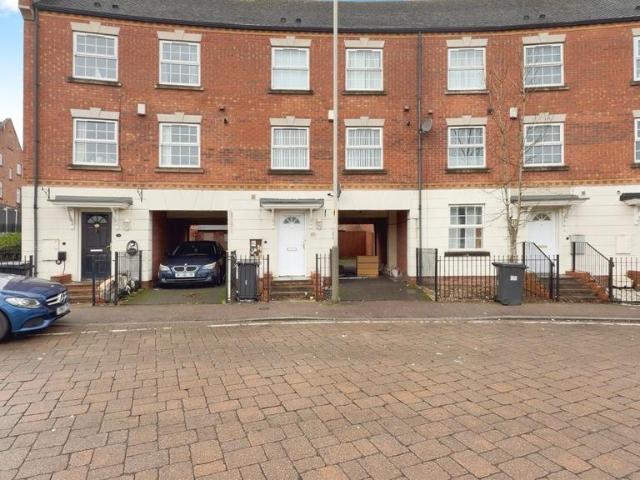 House for sale in Hamilton, Leicester