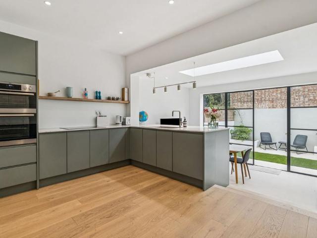 House for sale in Hammersmith, Greater London