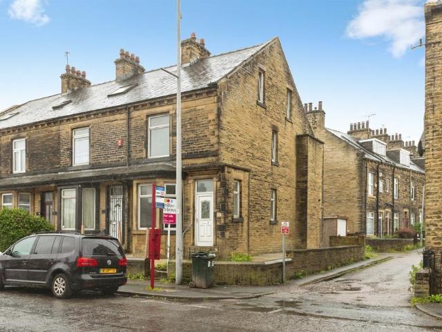 House for sale in West Bowling, West Yorkshire