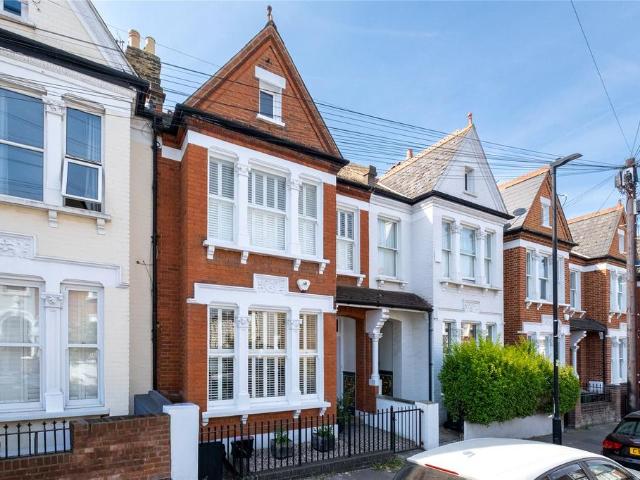 House for sale in Streatham, Greater London