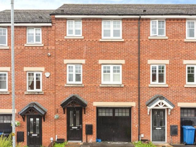 House for sale in Swinton Park, Salford