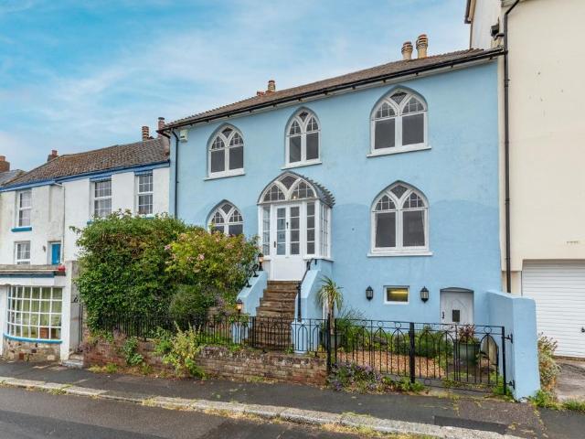 House for sale in West Hill, Guestling Green