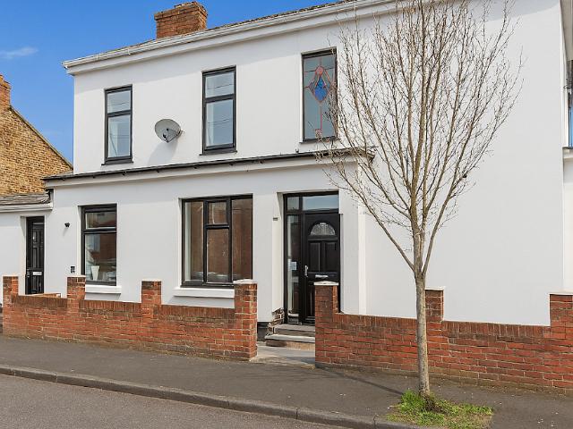 House for sale in Levenshulme, Manchester