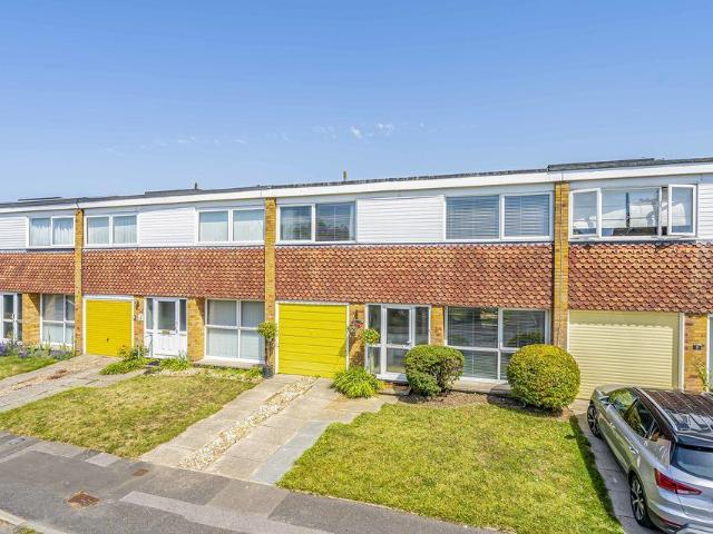 House for sale in Spring Vale, Hampshire