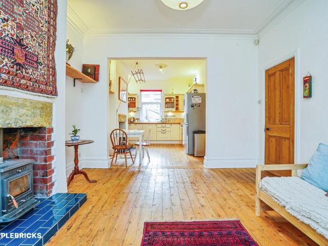 House for sale in Chapeltown, West Yorkshire