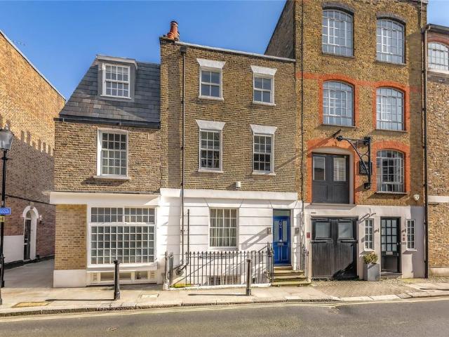 House for sale in Chelsea, Greater London