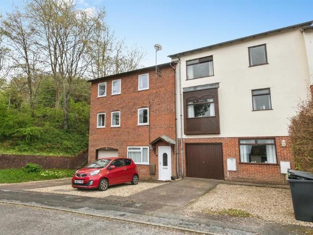 House for sale in Foxhayes, Watergate
