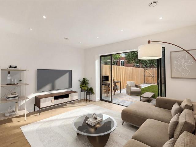 House for sale in Kensal Town, Greater London