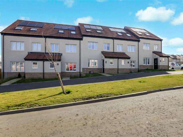 House for sale in Armadale, Scotland
