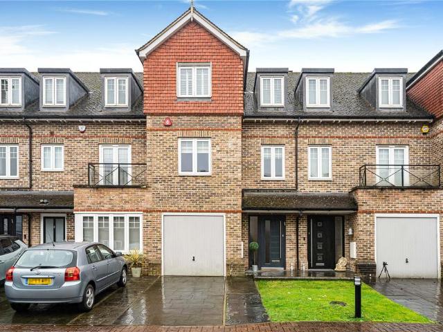 House for sale in Radlett, Hertfordshire