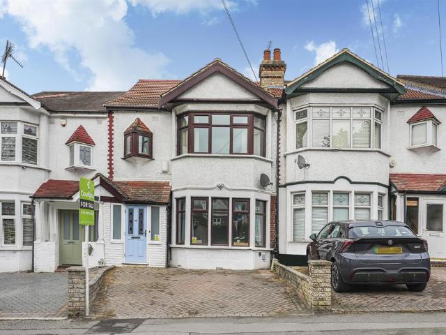 House for sale in Chingford, Greater London