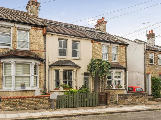 House for sale in High Barnet, Greater London