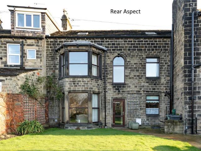 House for sale in Shaw Lane, Guiseley