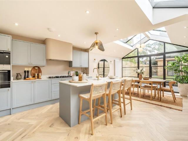 House for sale in Clapton, Lower Clapton