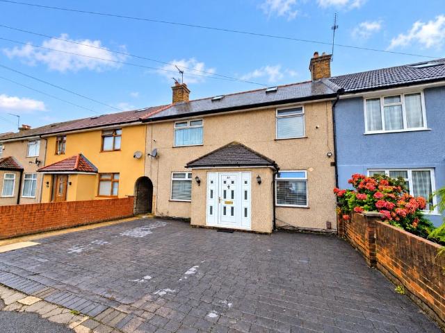 House for sale in London Borough of Hillingdon, Greater London