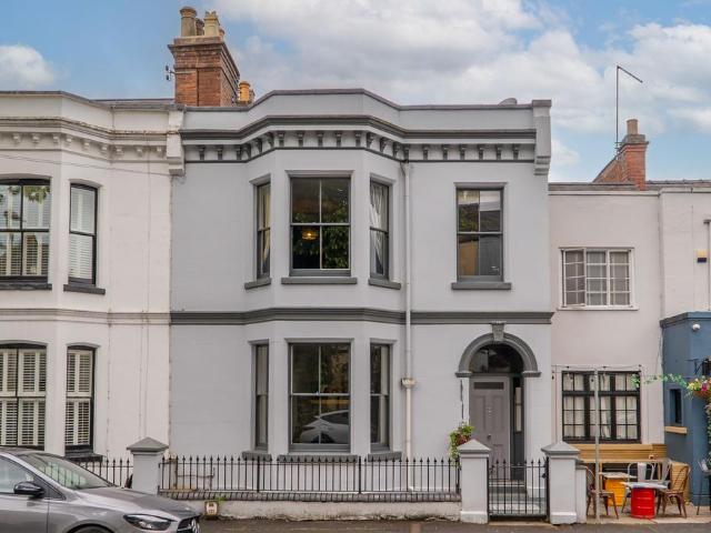 House for sale in Lillington, Green Close