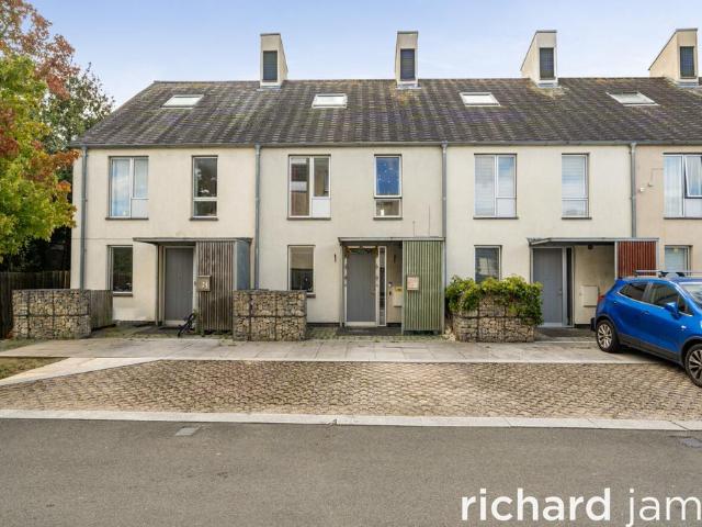 House for sale in Ferndale, Swindon