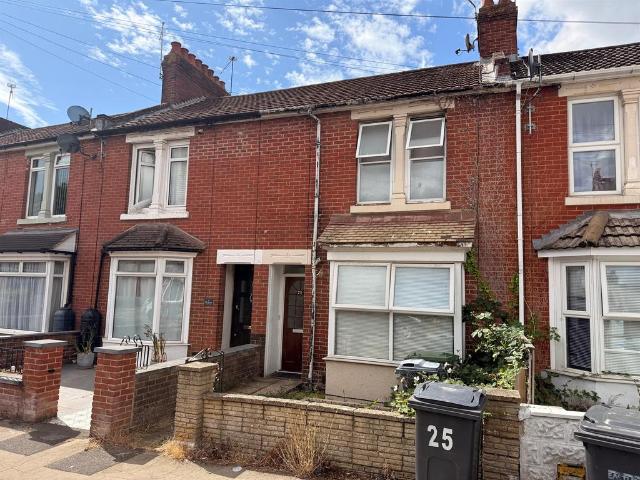 House for sale in Eastleigh, Helford