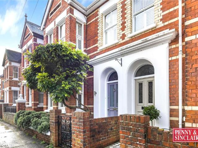 House for sale in Henley-on-Thames, Berrick Salome