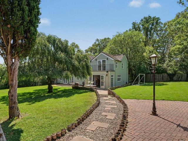 House for sale in Letchmore Heath, Aldenham