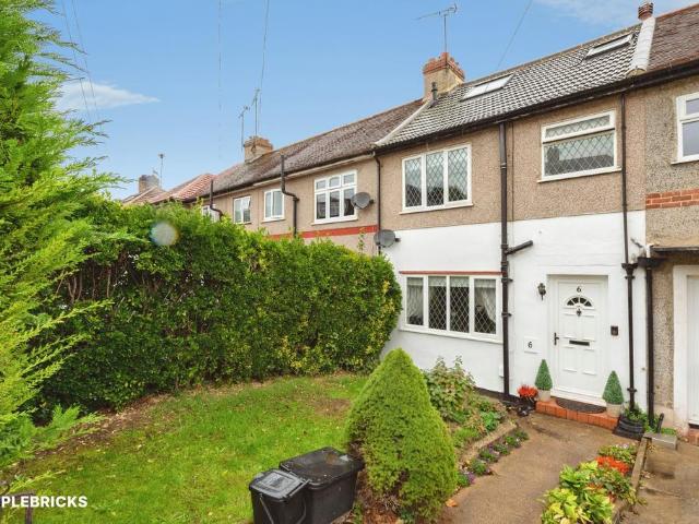 House for sale in Brooklands, Dartford