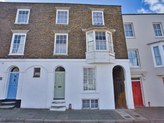 House for sale in Middle Deal, Ash