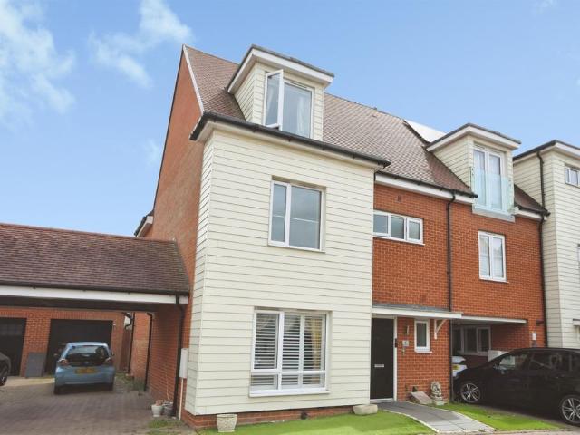 House for sale in Chelmsford, Essex