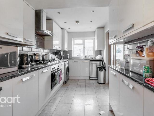 House for sale in Dollis Hill, Greater London