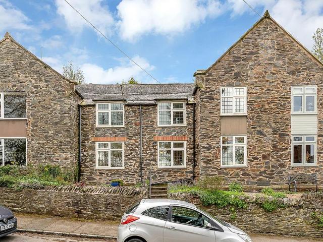 House for sale in Woodhouse Eaves, Elmfield