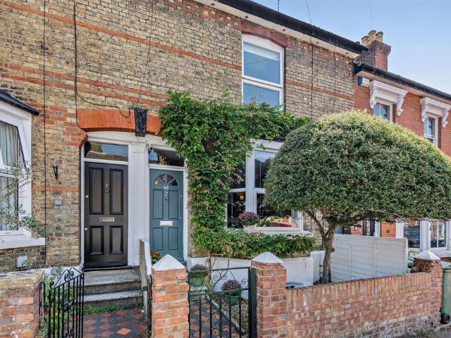 House for sale in Ringlestone, Midway
