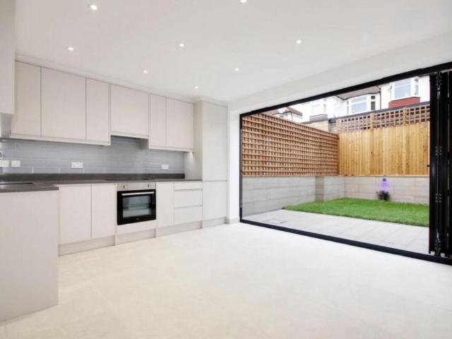 House for sale in Southgate, Oakwood